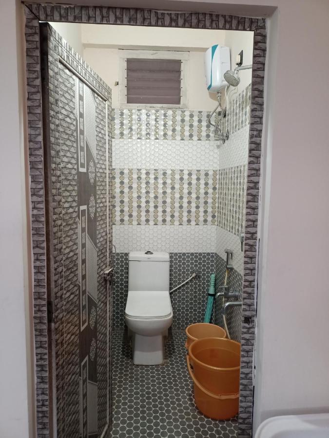Sri Govinda Nilayam Home Stay 1 Visakhapatnam Ngoại thất bức ảnh